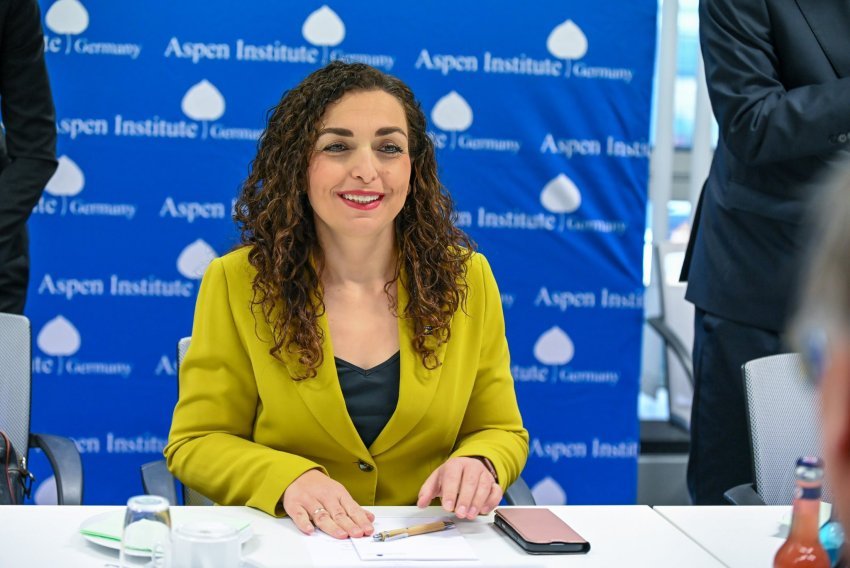 Osmani në Berlin: E ardhmja e Kosovës është në NATO dhe BE