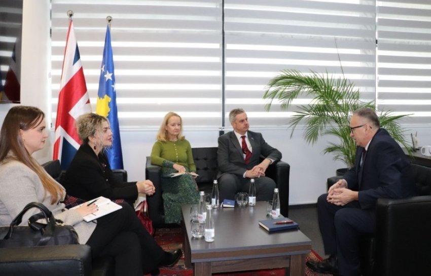 Kreu i Gjykatës Supreme takon ambasadorin britanik: garanci për transparencë dhe trajtim të barabartë në ankesat zgjedhore